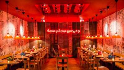 Happyhappyjoyjoy - West