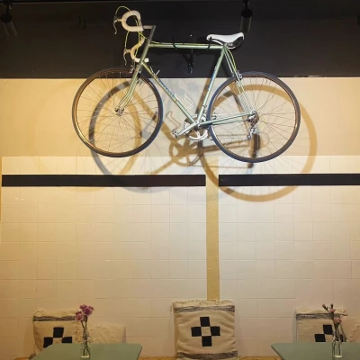 LUA Coffee & Treats